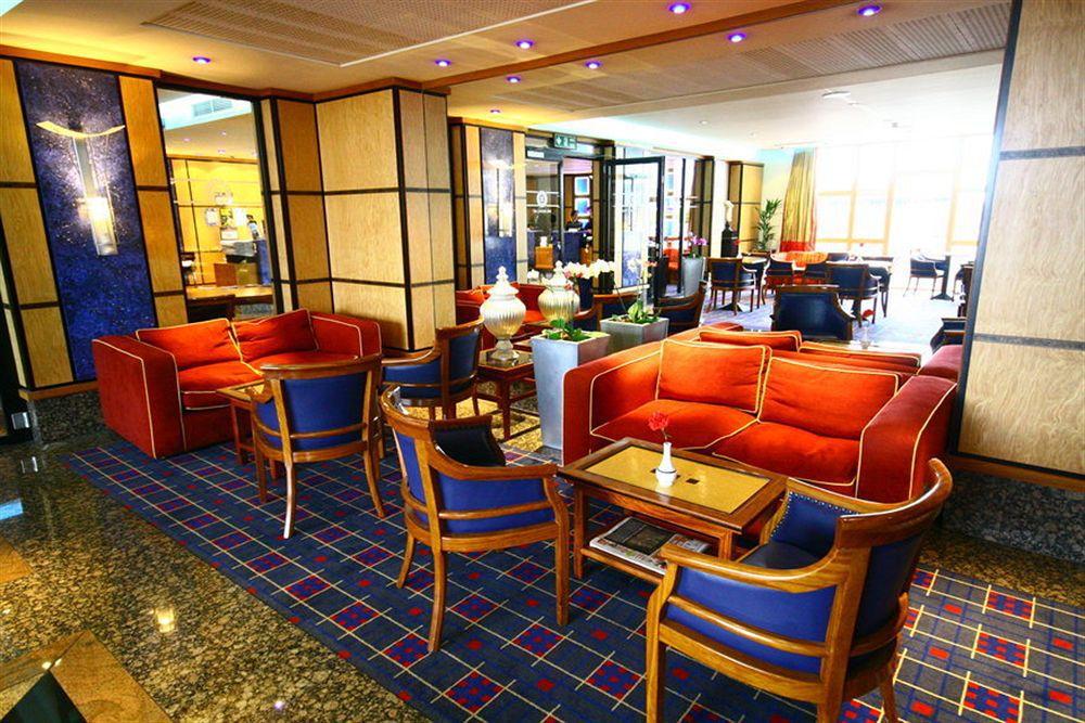 Grange Bracknell Hotel Kültér fotó
