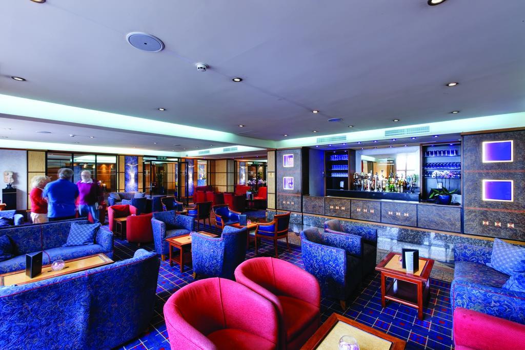 Grange Bracknell Hotel Kültér fotó