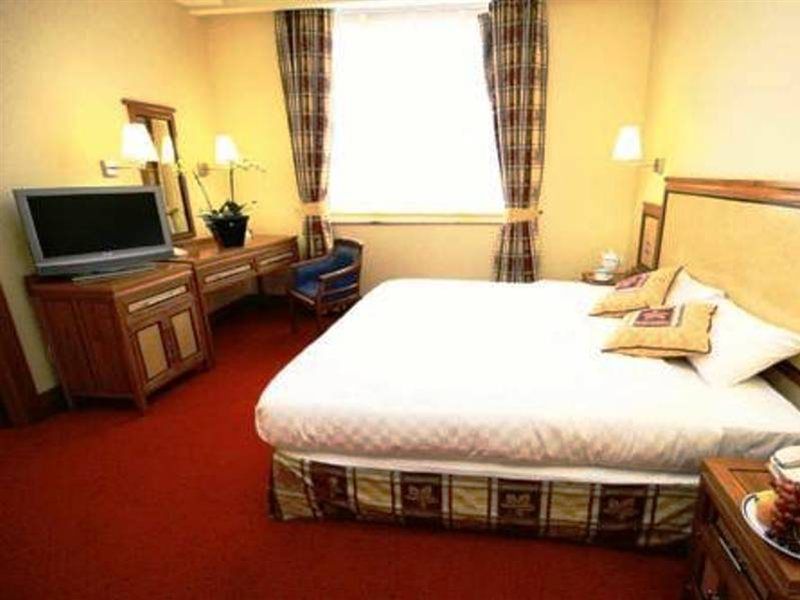 Grange Bracknell Hotel Kültér fotó