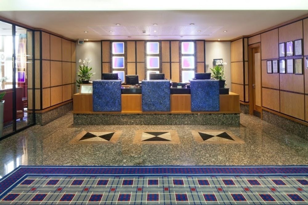 Grange Bracknell Hotel Kültér fotó